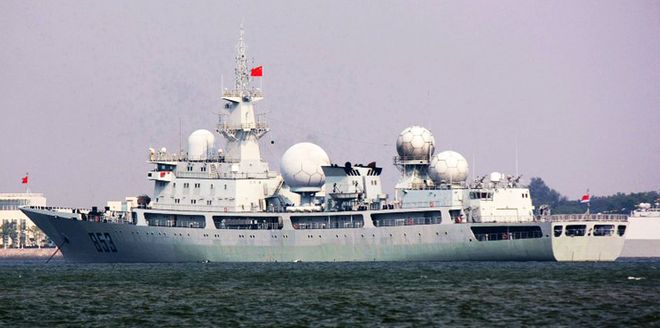 天王星舰绝对不能出事！052D桂林舰霸气起飞直升机赶跑菲律宾海警(图1)