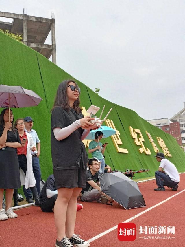 年轻人兴起报考无人机驾驶证 “00后”瞄准商机开培训机构(图1)