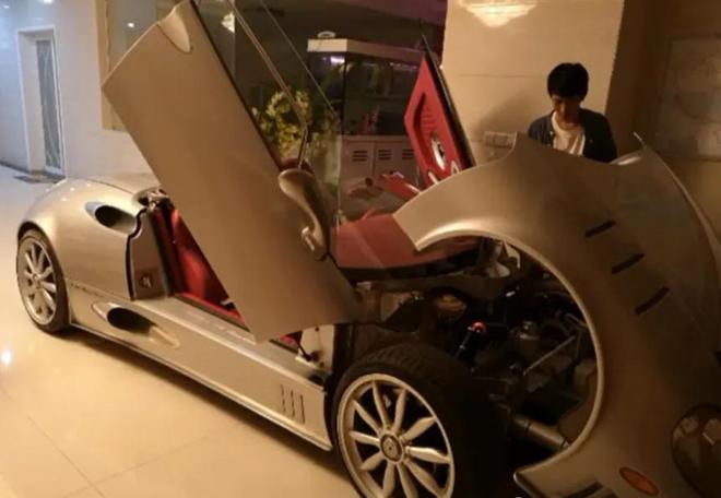贵州土豪家中惊现世爵跑车30辆车让人错以为他是司机！(图8)