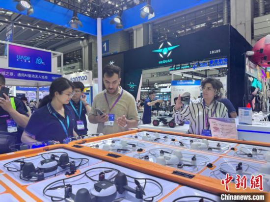 2025第九届世界无人机大会开幕 聚焦低空经济(图2)