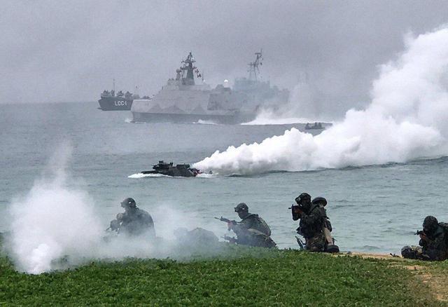 全面锁定台湾海峡？美国军火运进岛内解放军用行动亮明统一决心(图6)